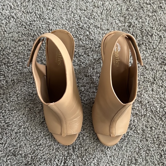 Charles by Charles David Open Toe Sling Back Booties, Tan, Size 8.5 - Picture 5 of 6